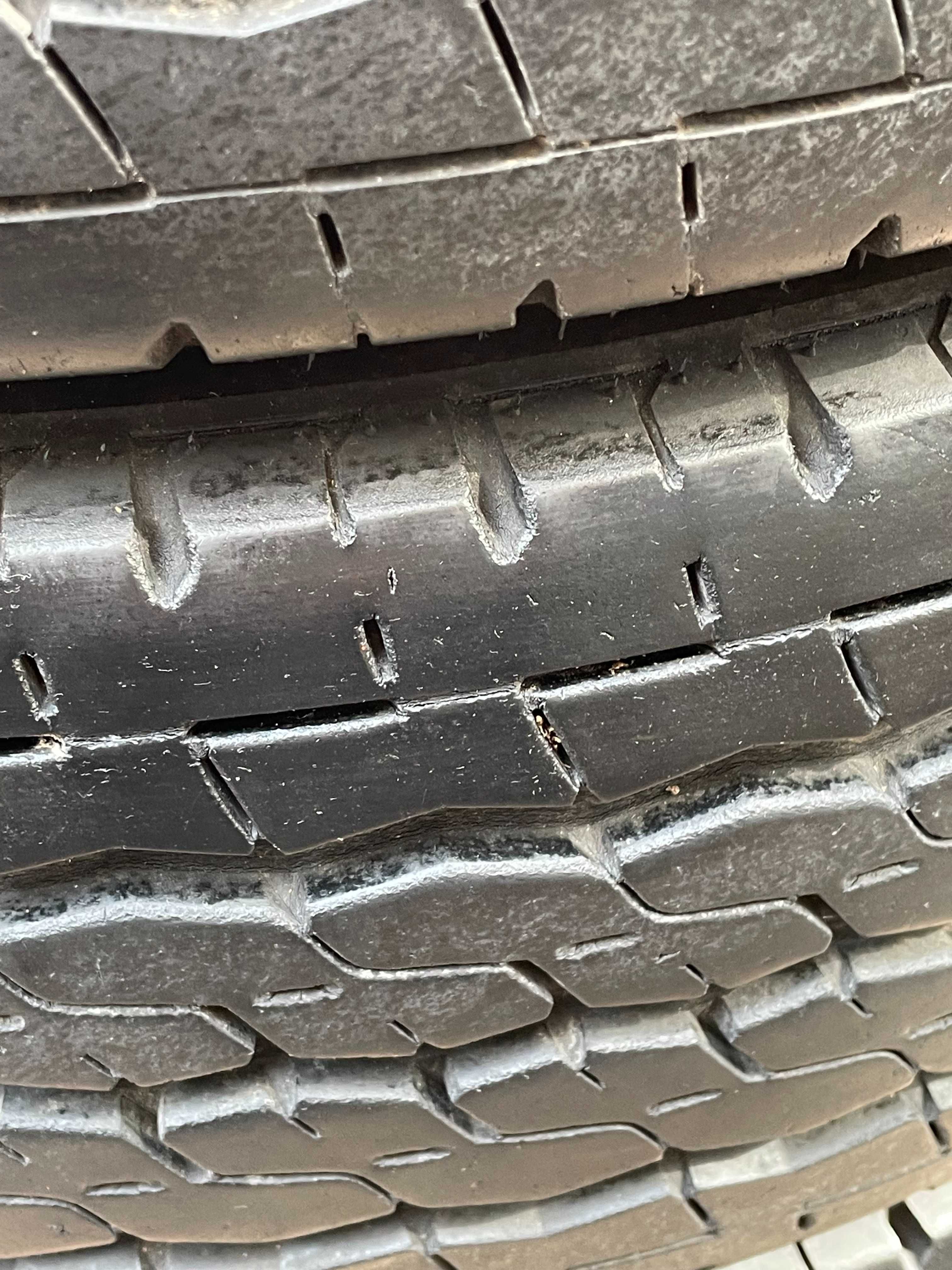 Opony letnie 205/75r 16c  4 szt Firestone do busa