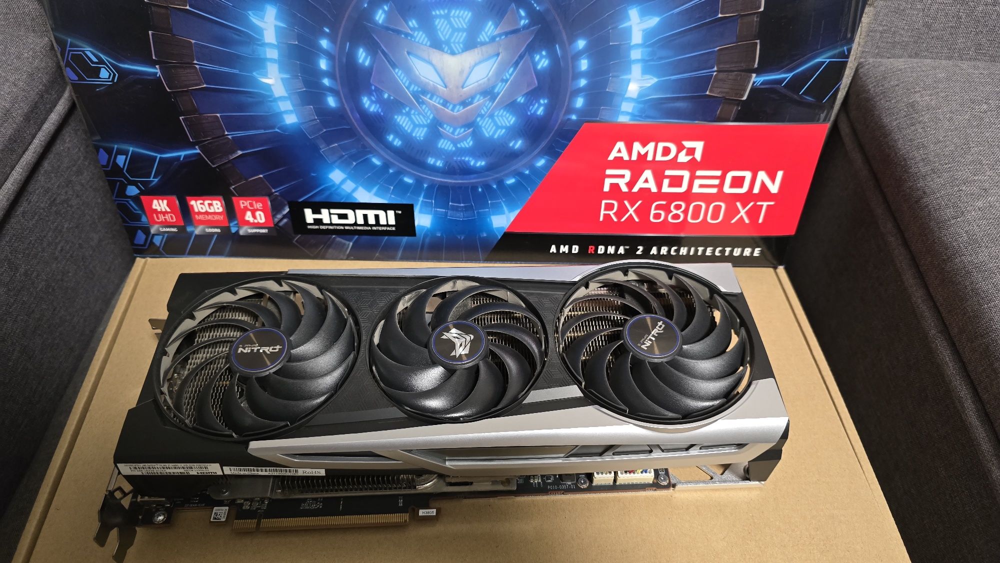 Sapphire RX 6800XT  Nitro+ 16 Gb, 256 bit