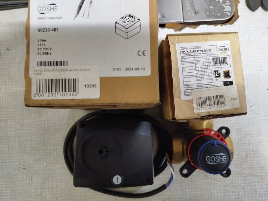 Zawór trójdrożny + napęd zaworu mieszającego Goshe