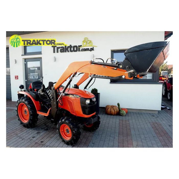 Kubota B2741S Neo Star  Kubota B2741S Neo Star + ładowacz czołowy TUR