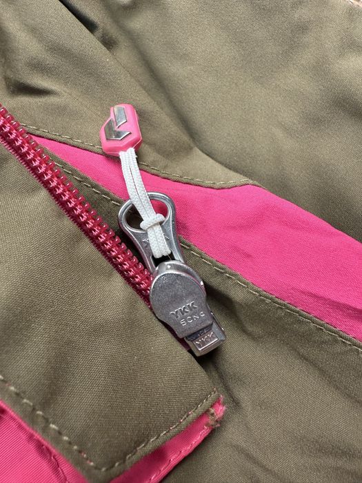 Жіноча лижна куртка Peak Performance Snowmass M водостійка gore tex