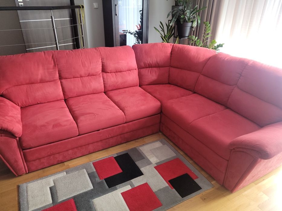 Kanapka naroznik czerwona  bdb+