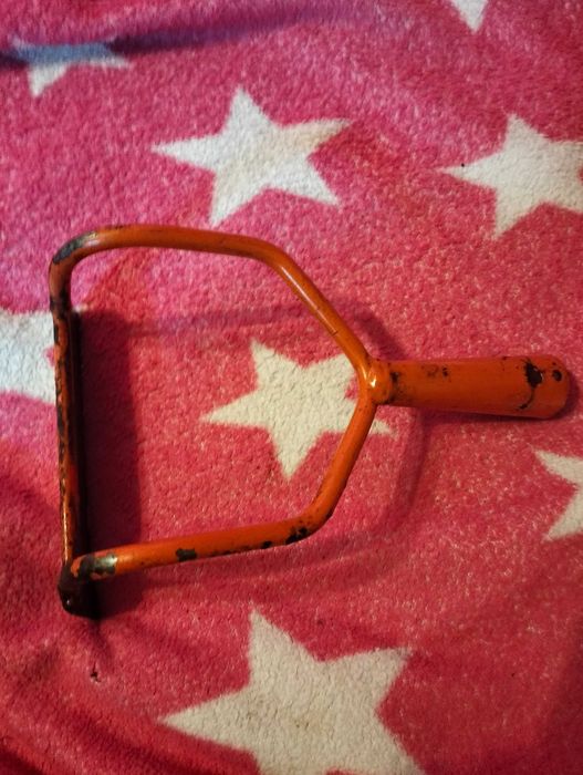 Motyczka z czasów PRL