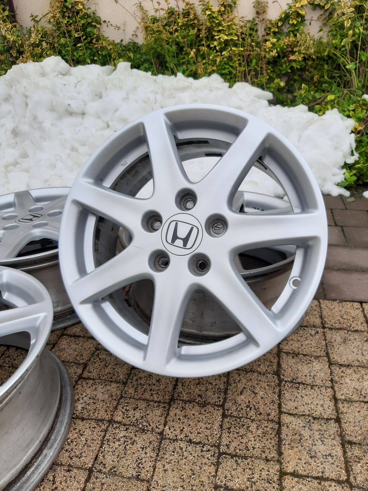 Felgi 16 Honda 5x114,3 6,5J et55