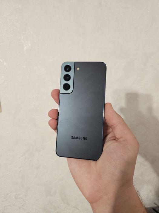 Samsung S22 8/256 GB Green