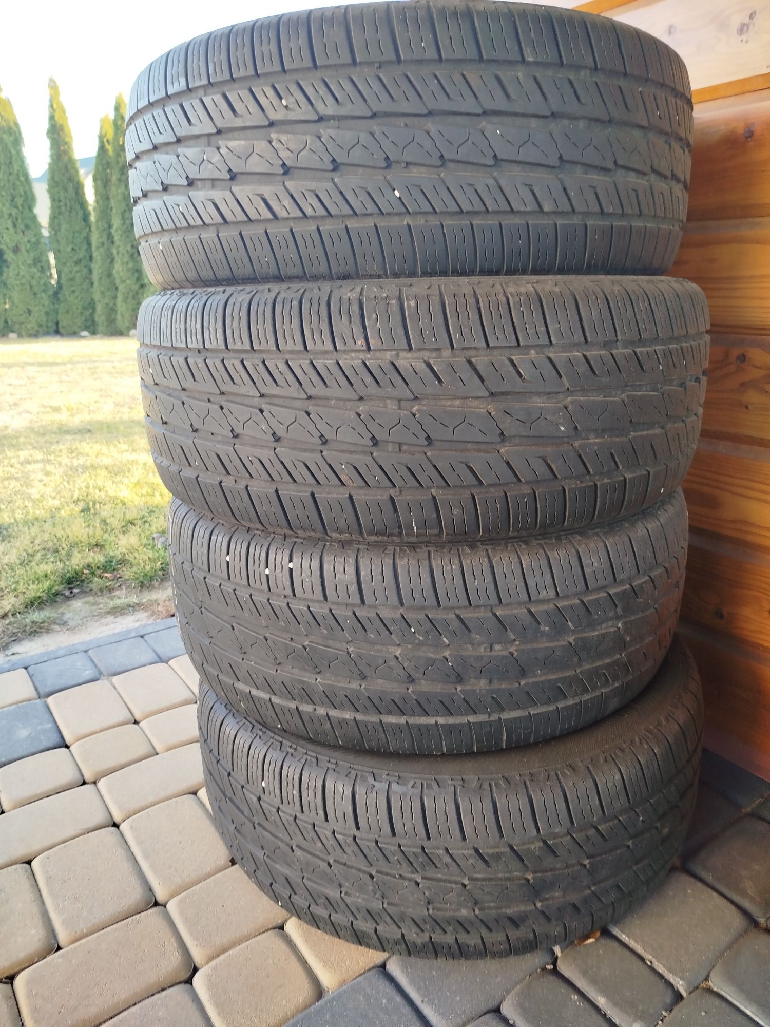 Opony Barum - BRAVURIS 4x4 255/55 R18