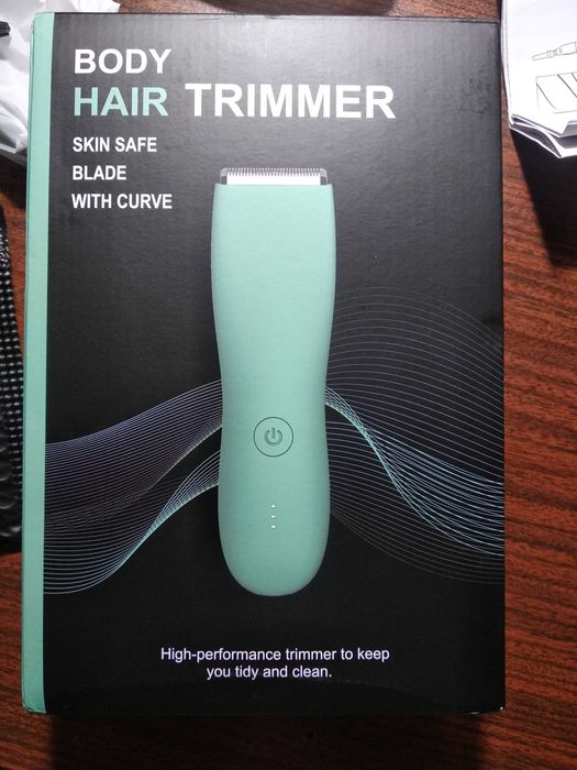 Машинка для стрижки, компактный  триммер для волос + 2 насадки, 5v.