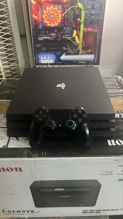 Продам ігрову приставку sony ps4 pro