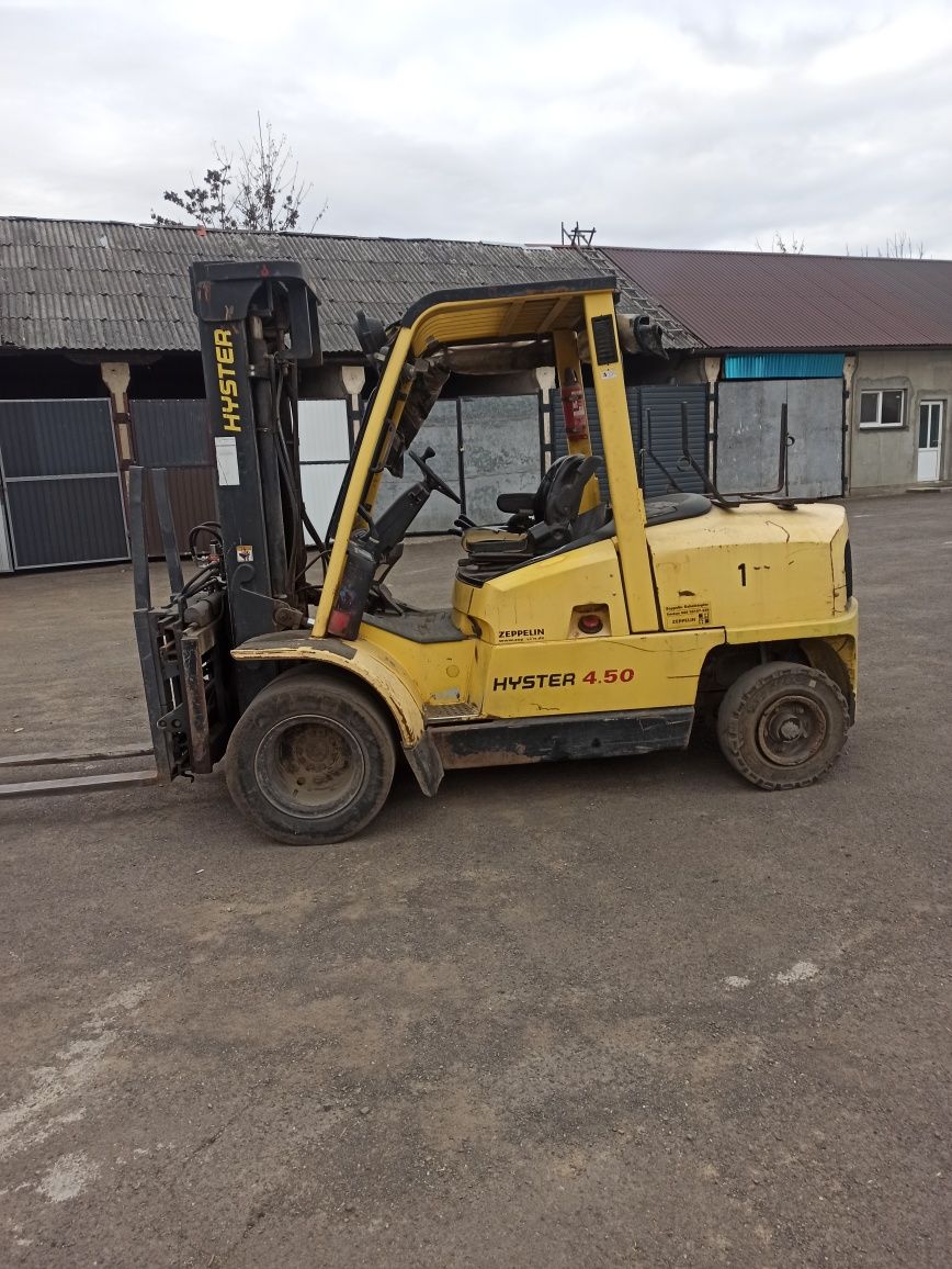 Погручик кара Hyster 4,5 т.