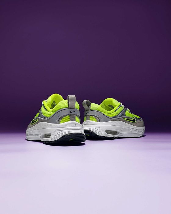 Жіночі кросівки Nike Air Max Bliss. Оригінал. Розмір 37.5 - 23.5 см