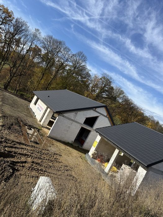 Dom 168 m + garaz 49 m