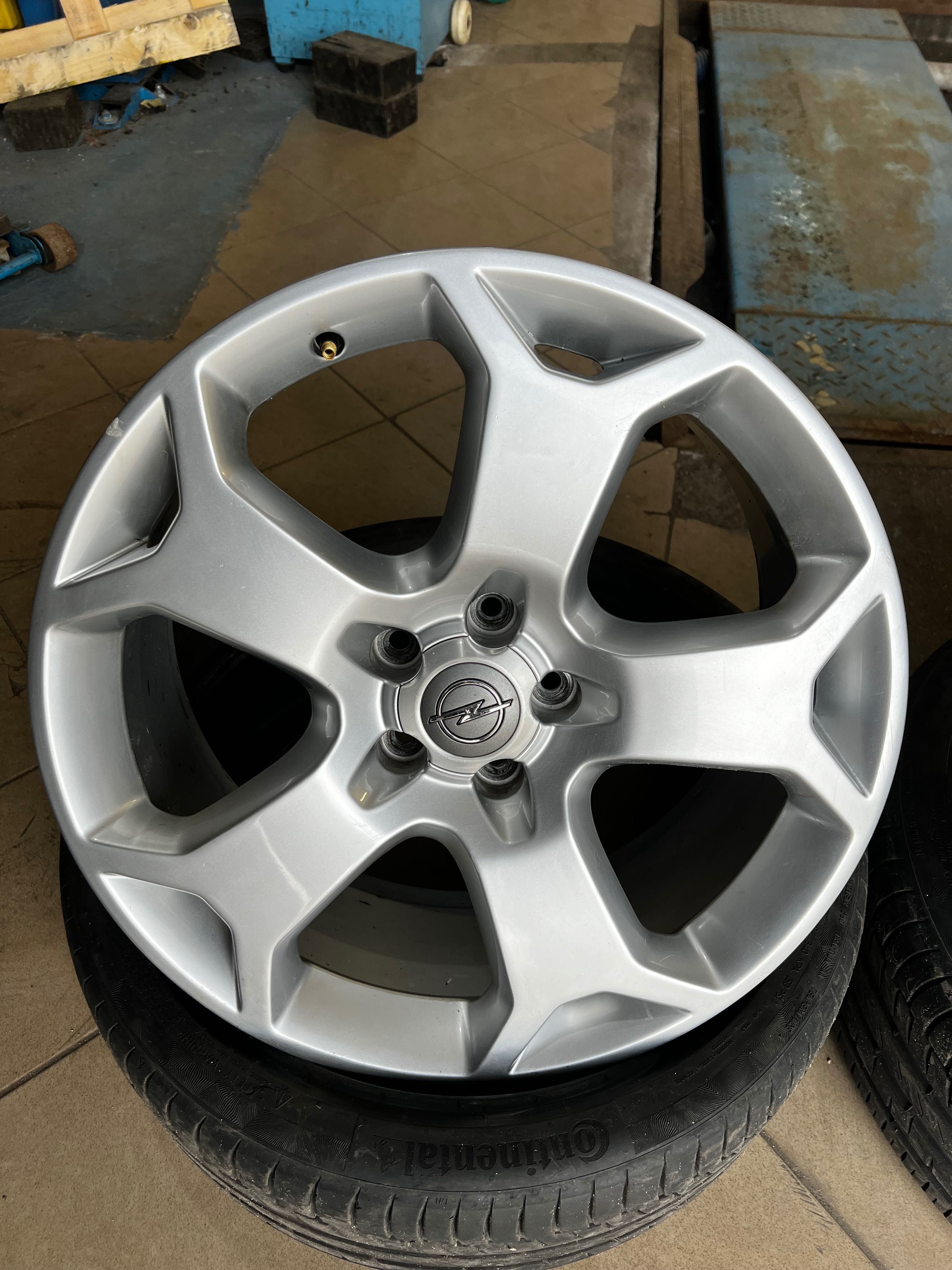 Felgi Opel OPC SnowFlake 8J19