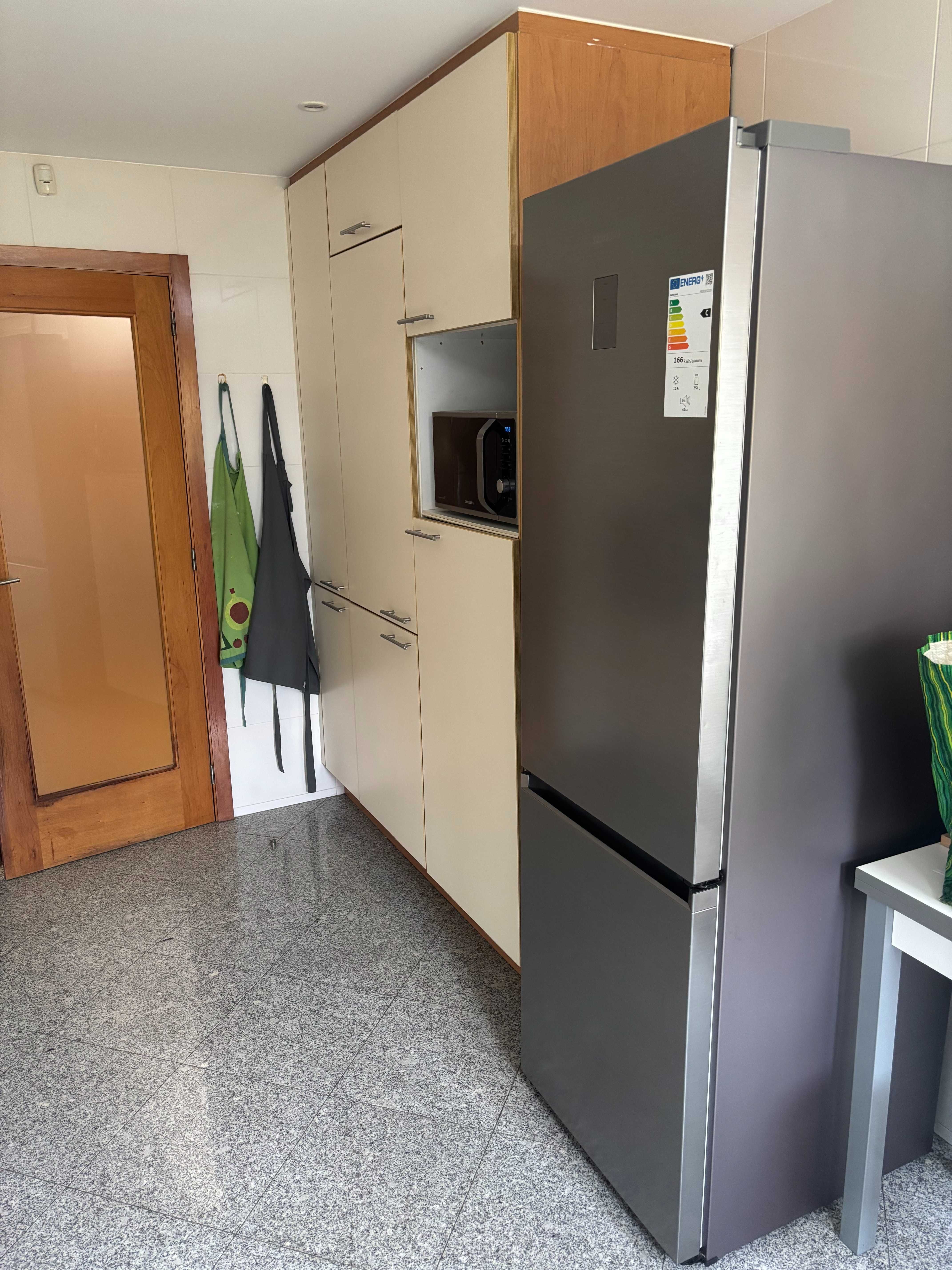 Apartamento T2, Urbanização Quinta da Vera Cruz - Candal