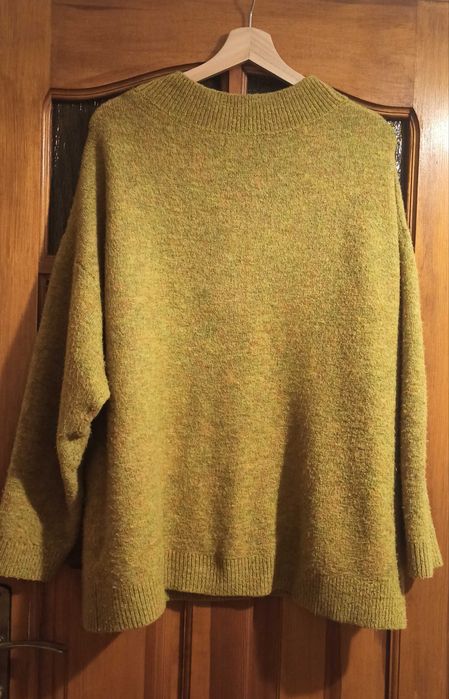Sweter Medicine w serek