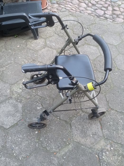 Hodzik dla osoby niepełnosprawnej