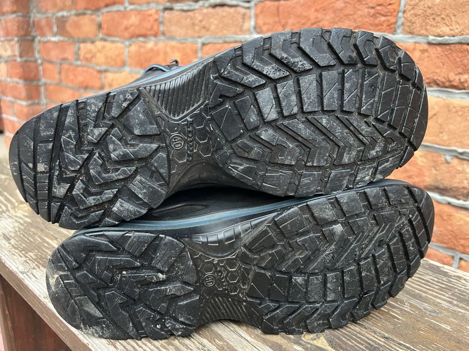 Рабочие ботинки Lowa