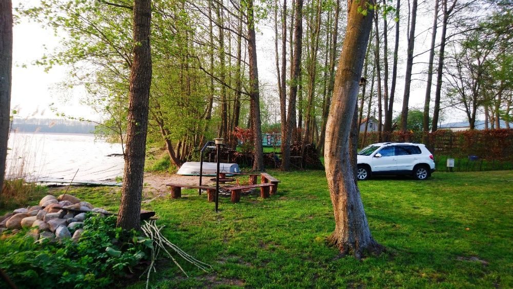 Domek letniskowy nad jeziorem k. Rynu Mazury Giżycko Mikołajki noclegi