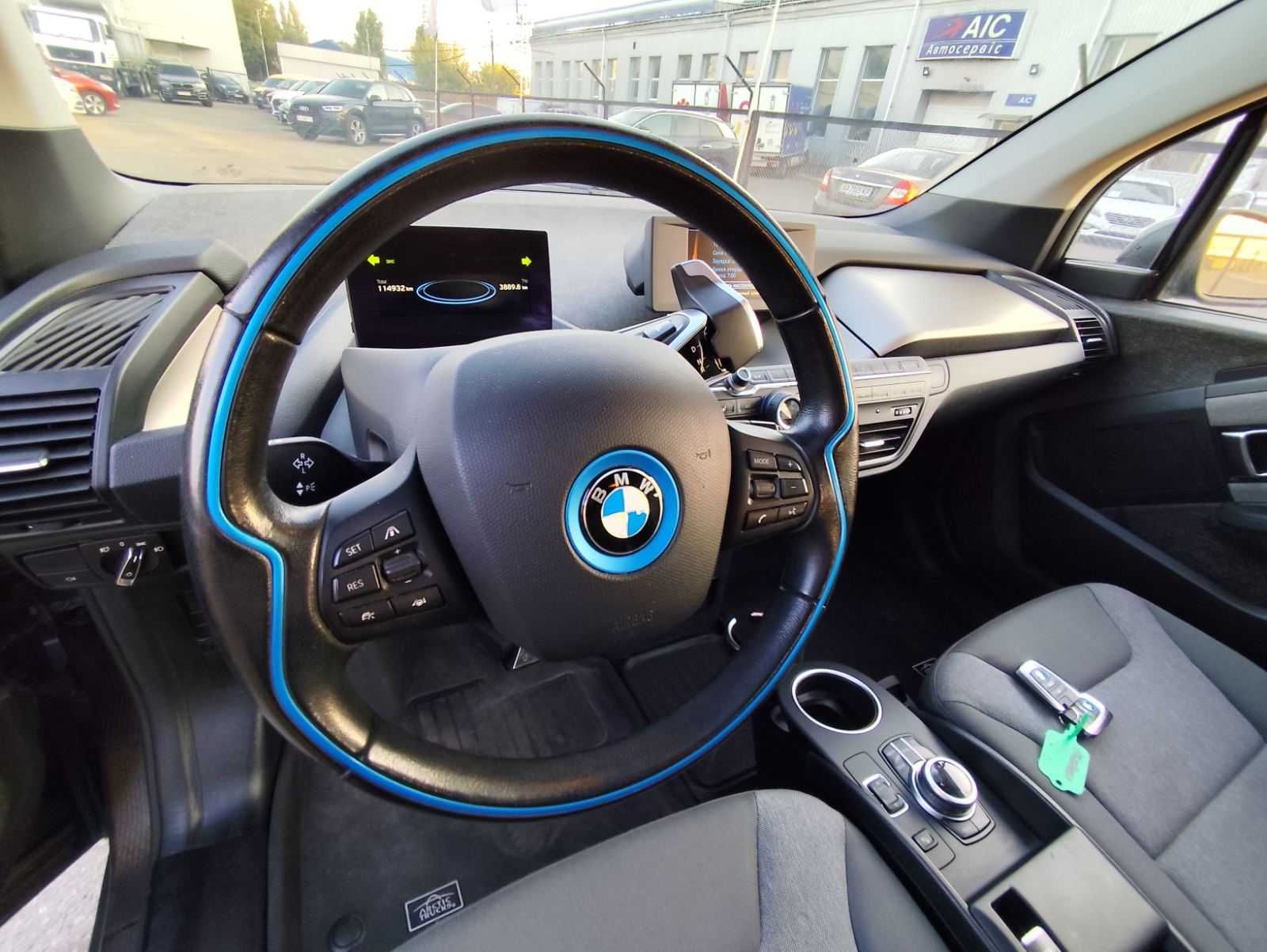 BMW ї3 panorama , 33 кВт на 250 км