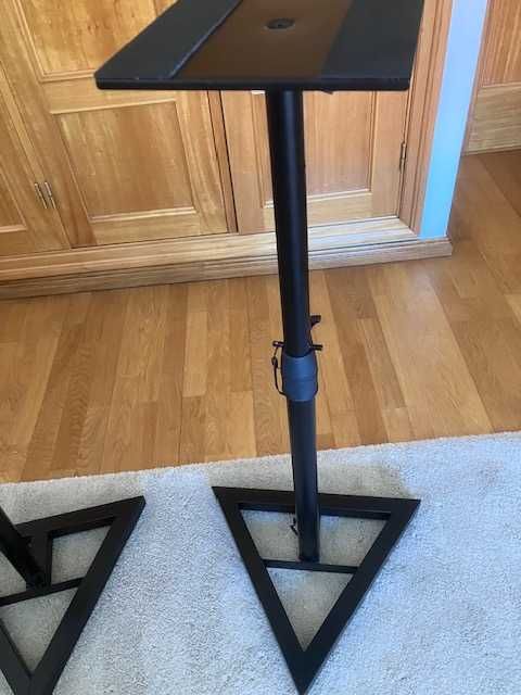 Suporte para colunas ou monitores de estúdio