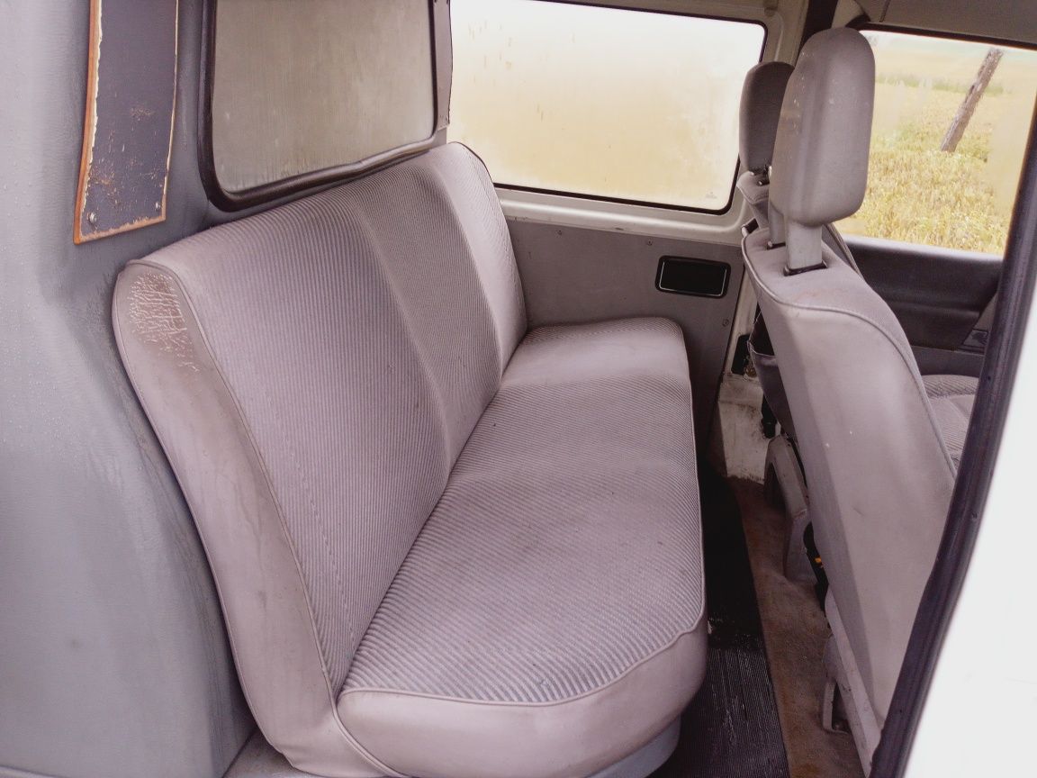 VW T4 transporter dubel kabina 5 os. 2.4D Rodzyn Do zadań Specjalnych