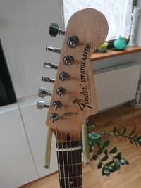 gitara vintage stratocaster