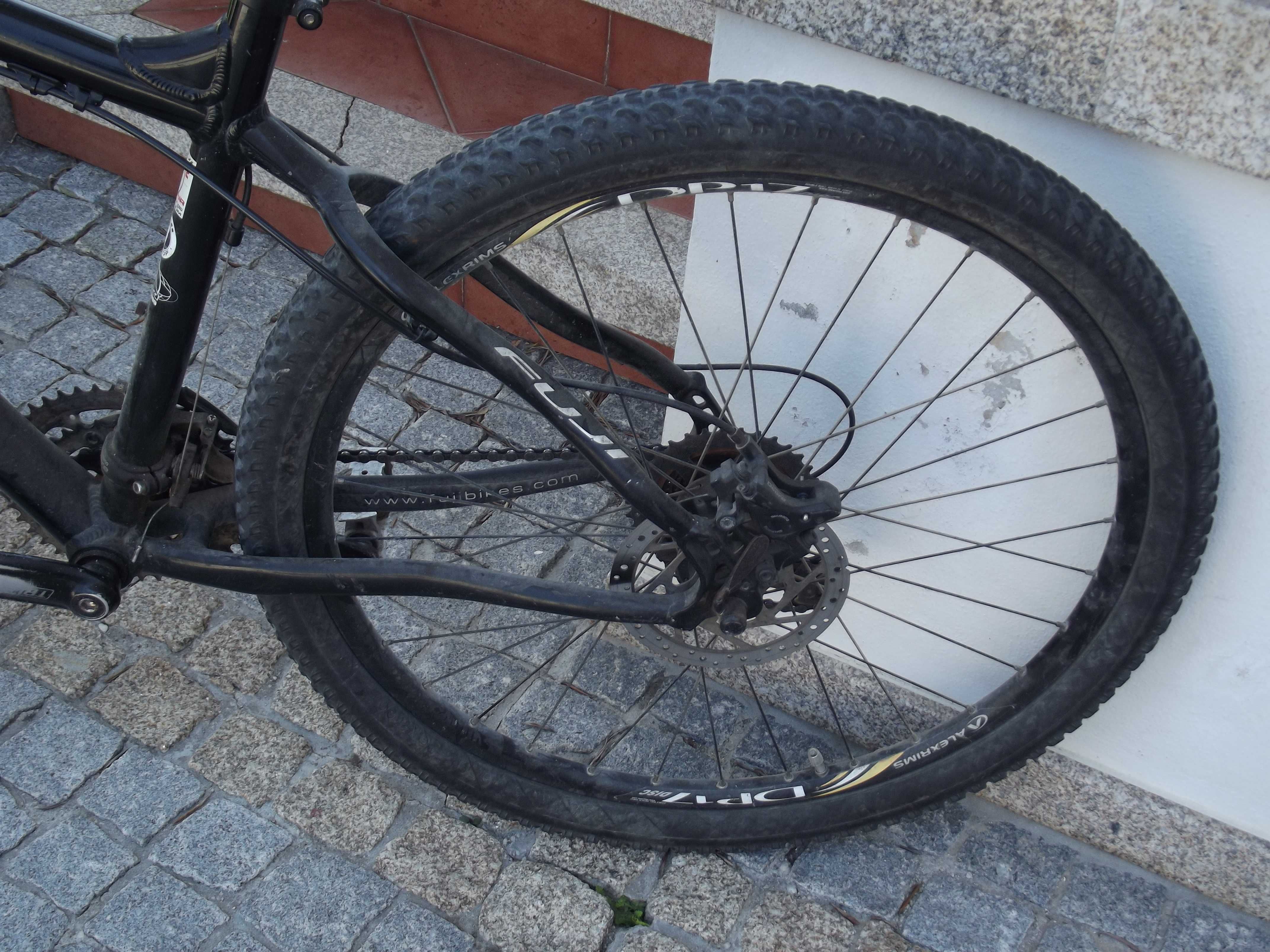 Bicicleta TAHOE PRO