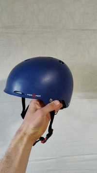 Захисний шолом Triple Eight Gotham Helmet