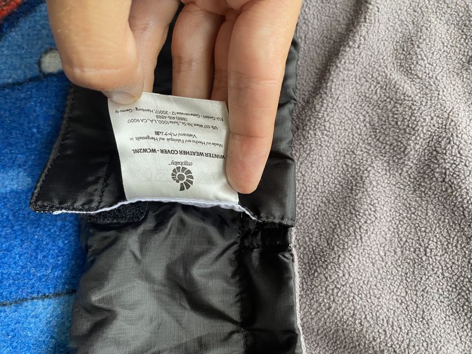 Osłonka na nosidelko ergonomiczne ergobaby czarne jesien zima