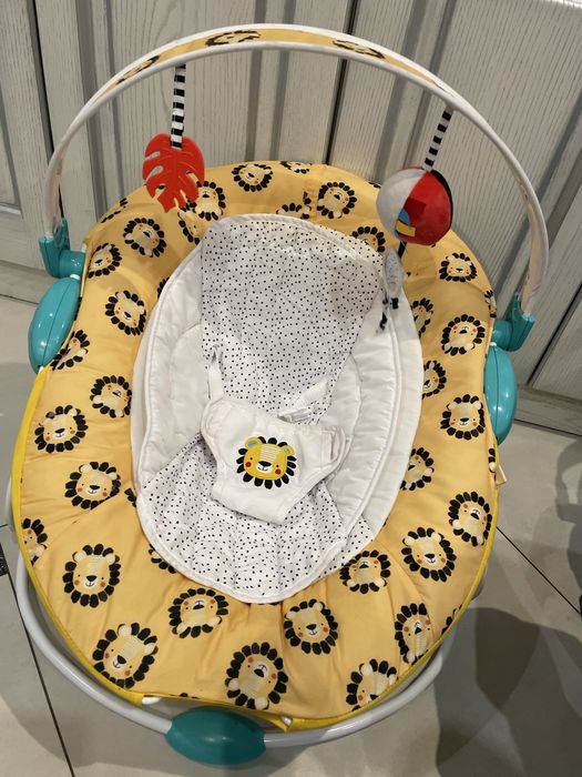 Дитяче крісло-гойдалка (шезлонг)