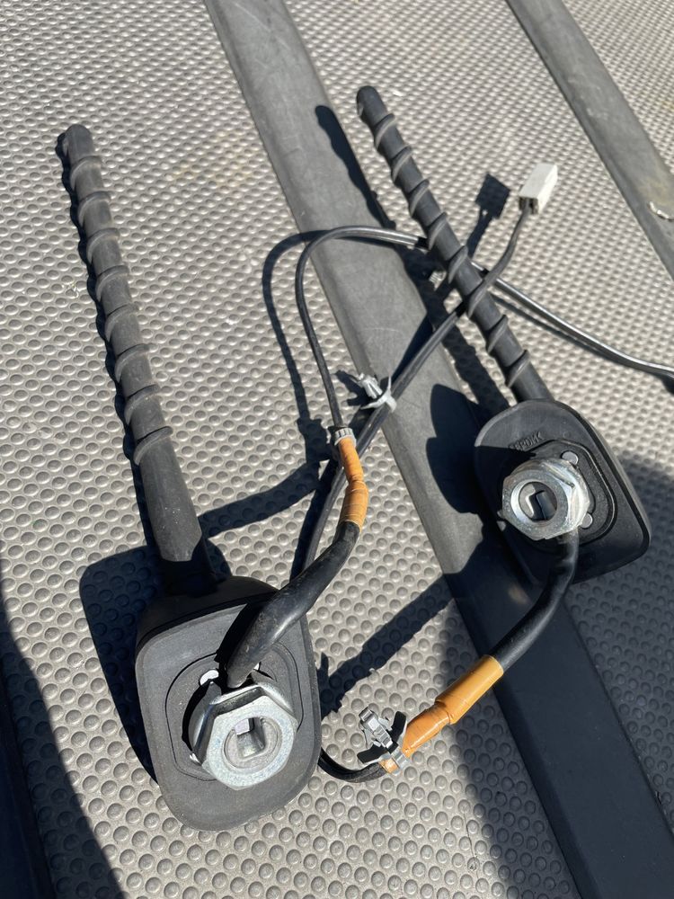 Nissan x-trail T31 antena dachowa