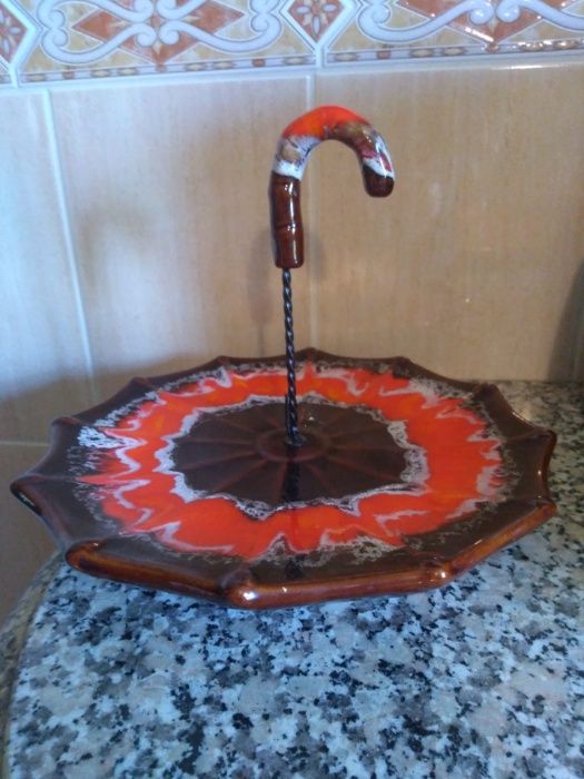 Prato para servir queijo