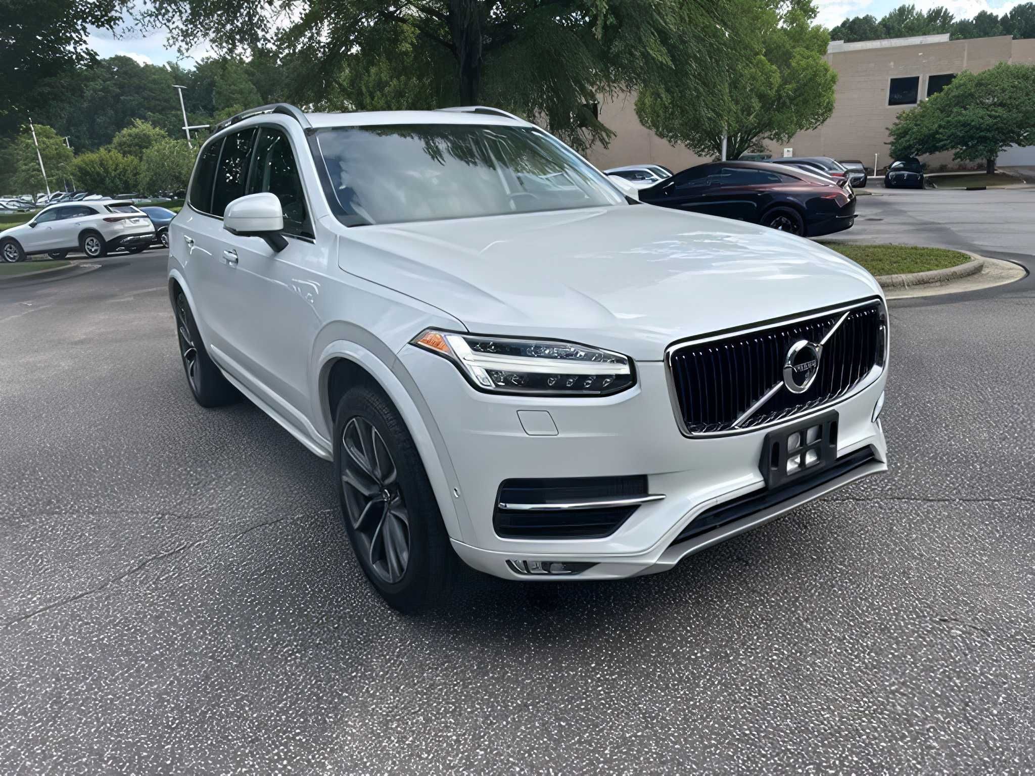 2018 Volvo XC90 T6