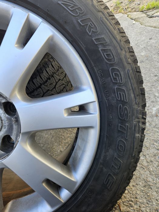 Jantes e pneus 18 origem tuareg