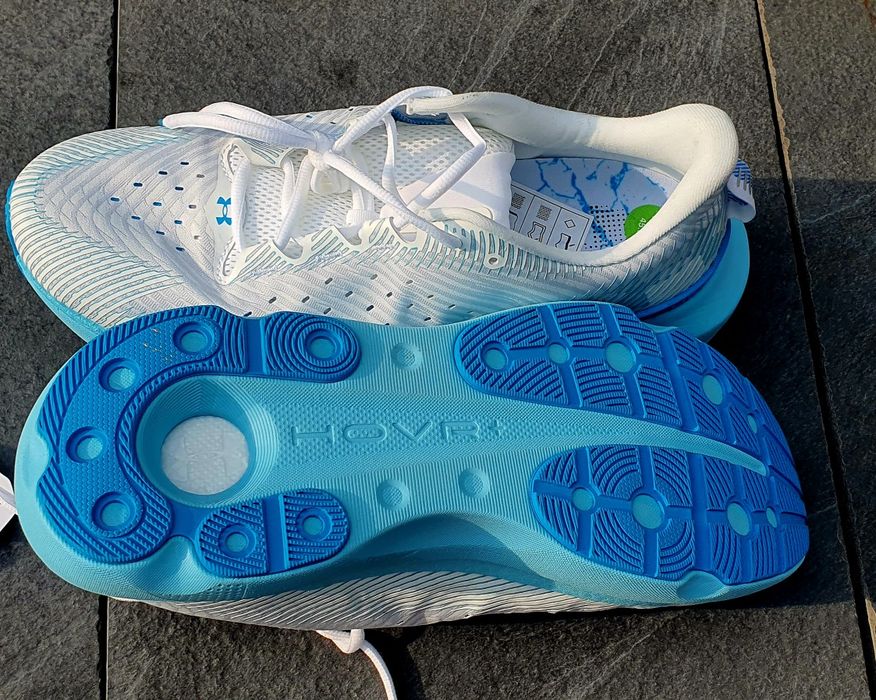 Buty do biegania Under Armour UA Infinite Pro rozmiar 45.  45.5