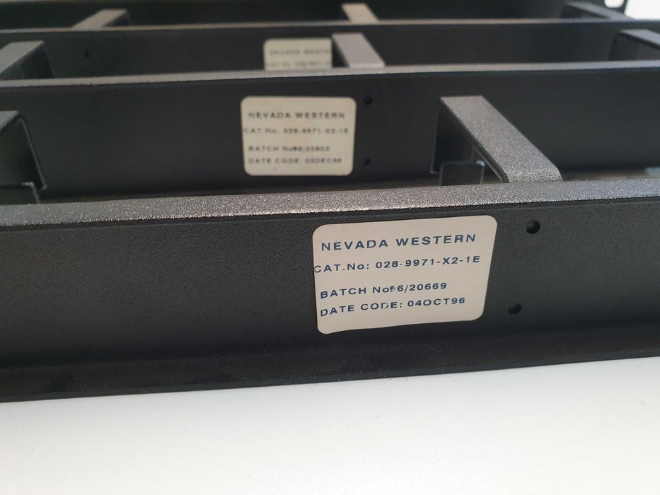 4 Guia cabos de Rack Servidor