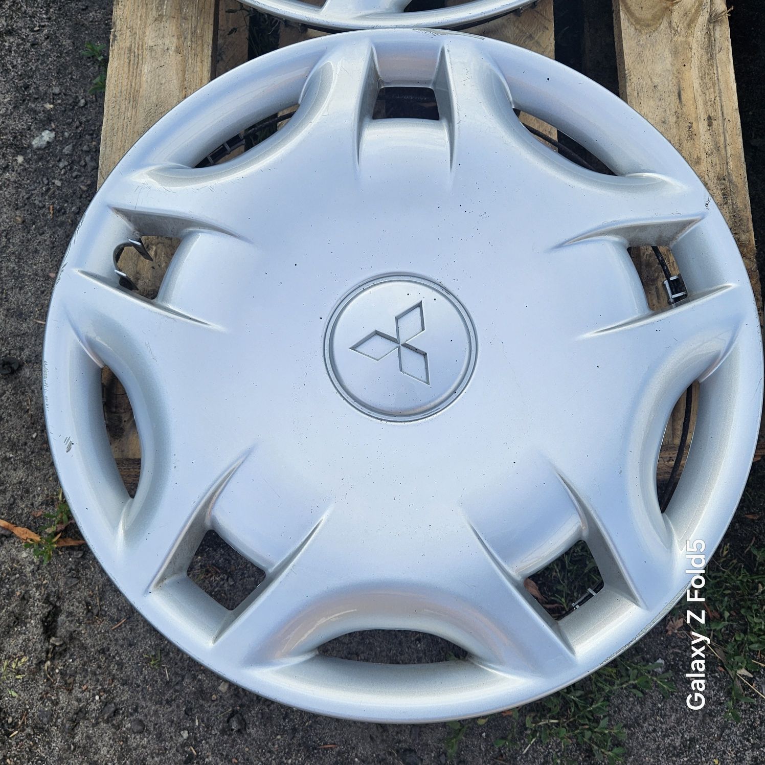 Kołpaki 15 Mitsubishi Colt Lancer Eclipse Space Star Carisma