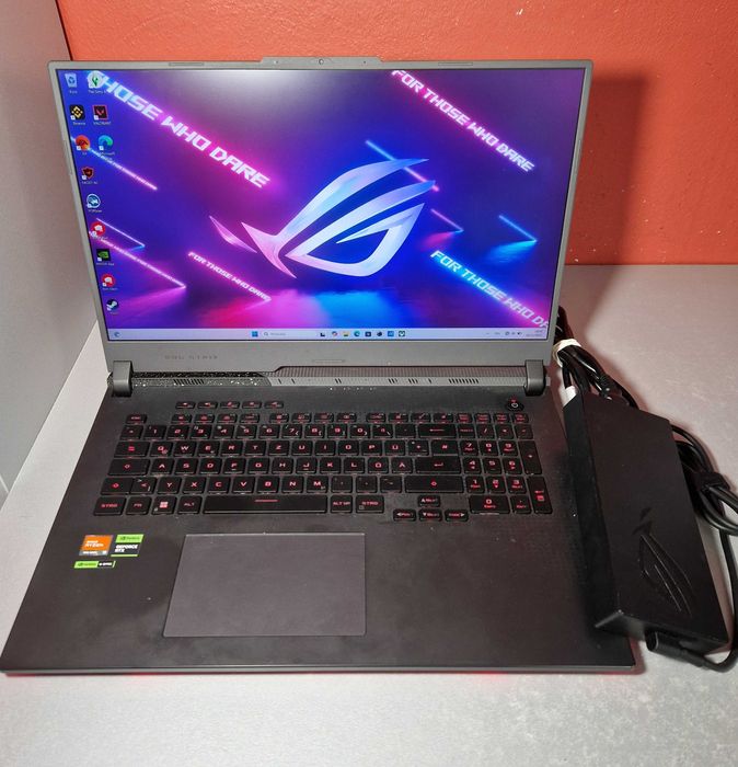 Laptop Asus ROG STRIX G17 16/1TB Ryzen 9 7940HX RTX 4060