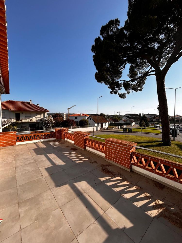 Arrenda-se apartamento T3 no centro de Tondela
