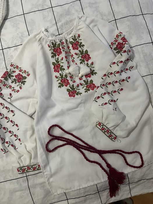 Вышиванка женская натуральный лён