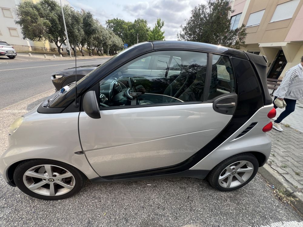 Smart cabrio muito estimado