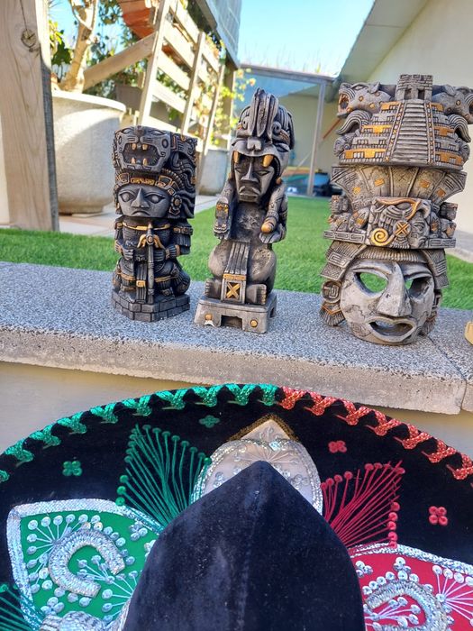 Coleção de Artigos Artesanais Mexicanos — Peças Únicas!