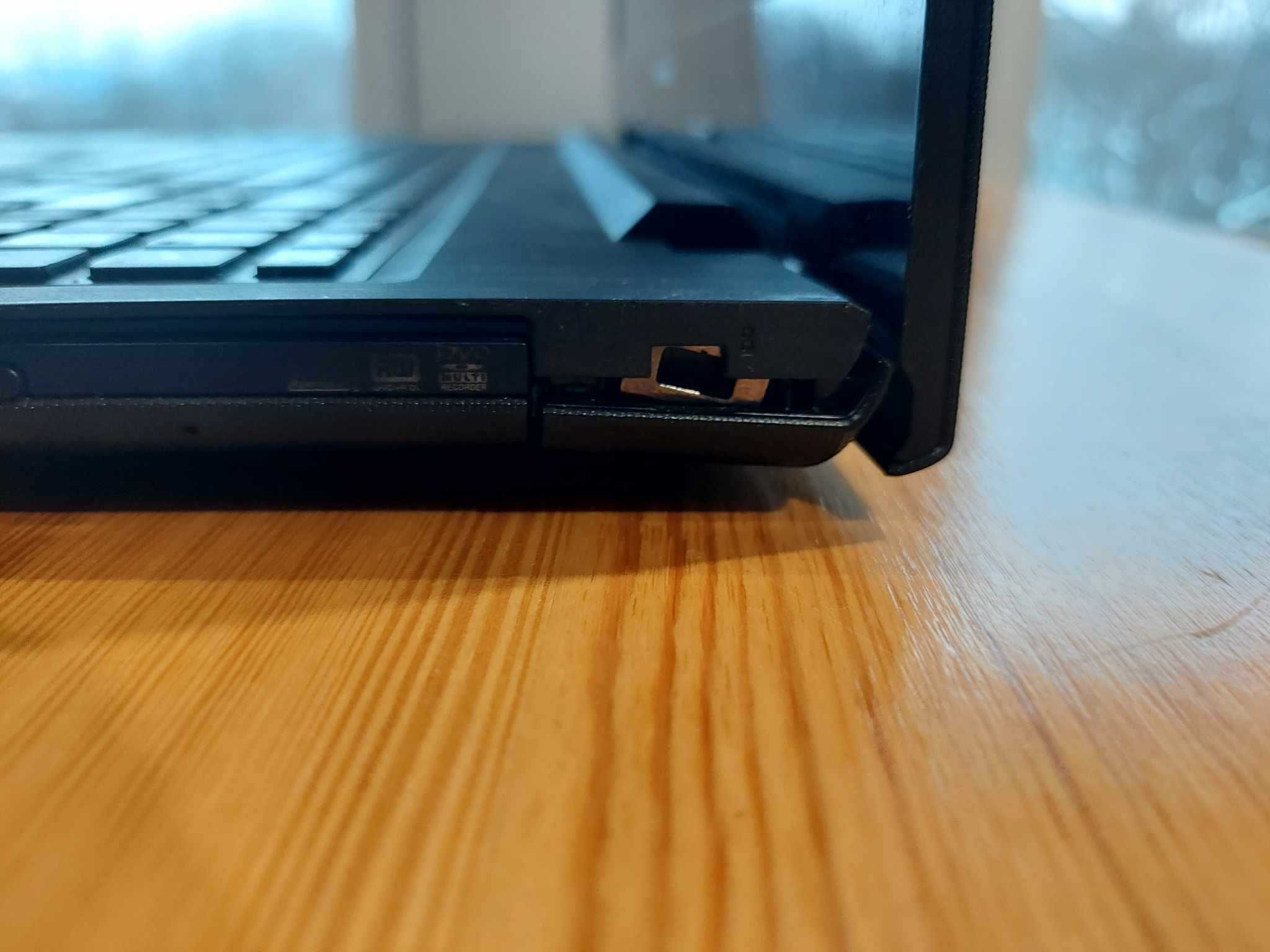 Sprzedam laptop Lenovo G50-80, Windows 10 Dysk SSD