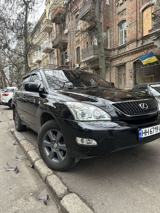 Продам Lexus RX 300