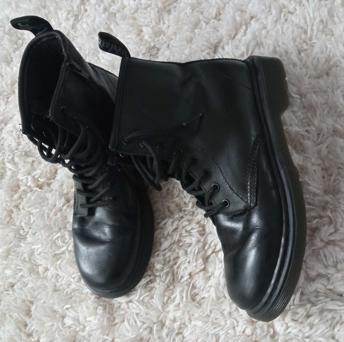 dr. Martens buty za kostkę ocieplane 36