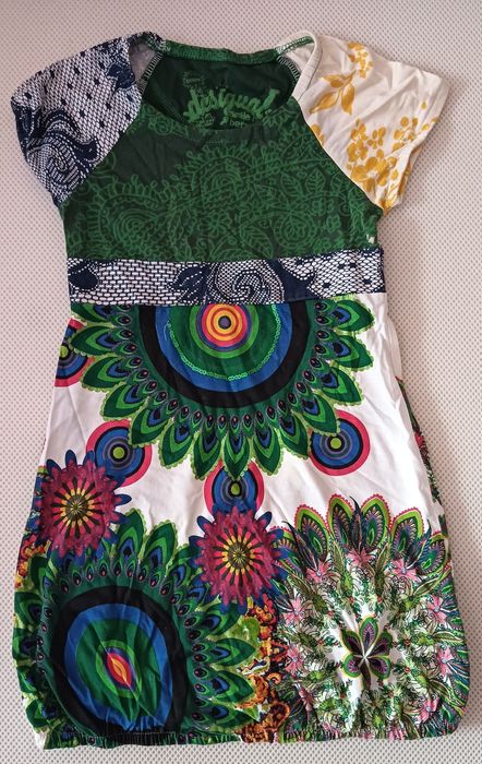 Vestido marca Desigual