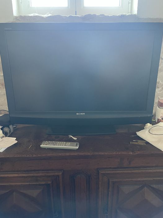 vende-se tv sony bravia kdl-40u2530