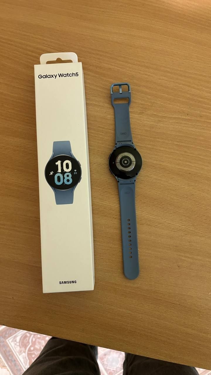 Смарт годинник,samsung watch5