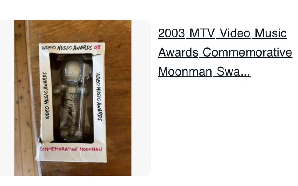 2003 MTV Video Music Awards Commemorative Moonman (Original)