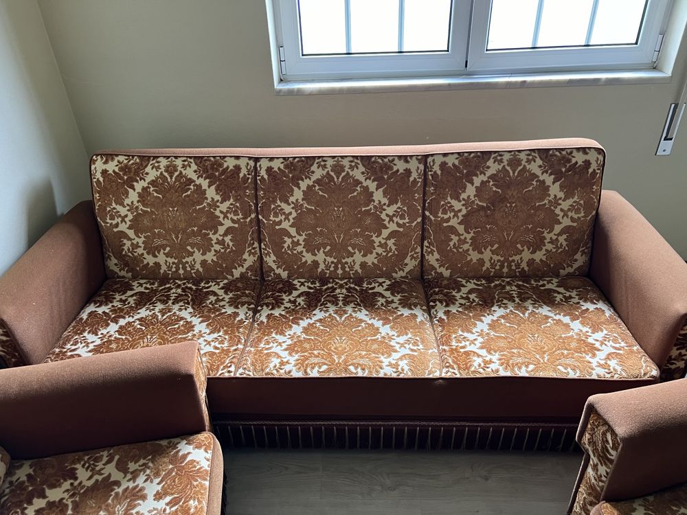 Conjunto Sofas antigos