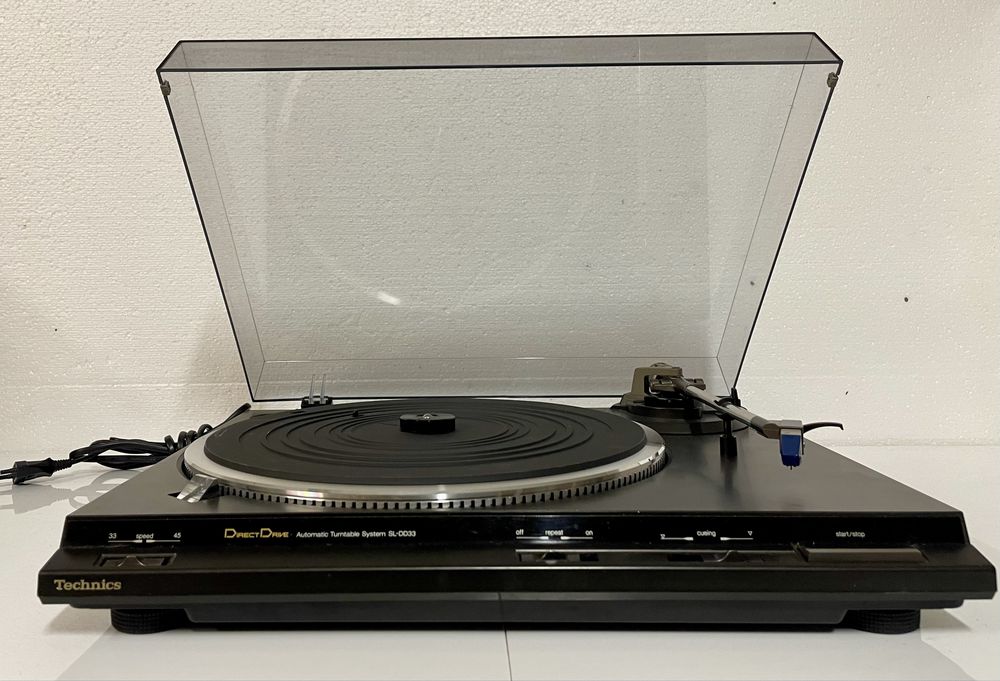 TECHNICS SL-DD33 Gramofon Stereo Direct Drive Automatic